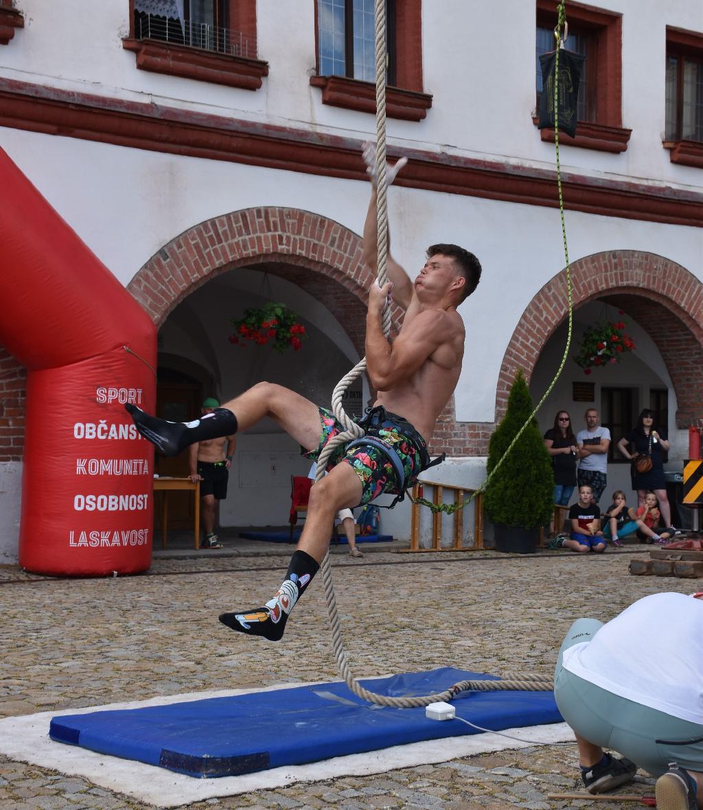 Athénský šplh na laně Nové Město n. Metují 2026