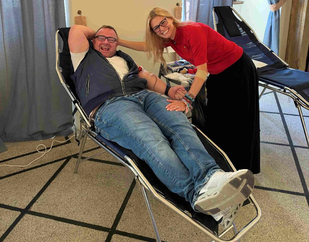 Krev darovala  i 1. místostarostka ČOS Kamila Šolcová a Jan Haupt, člen Předsednictva ČOS