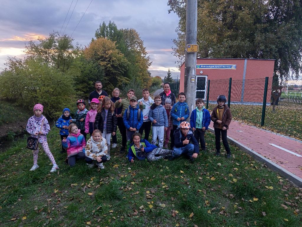 Památný den sokolstva, pouštění lodiček T.J. Sokol Smržice IMG_20251009_175808